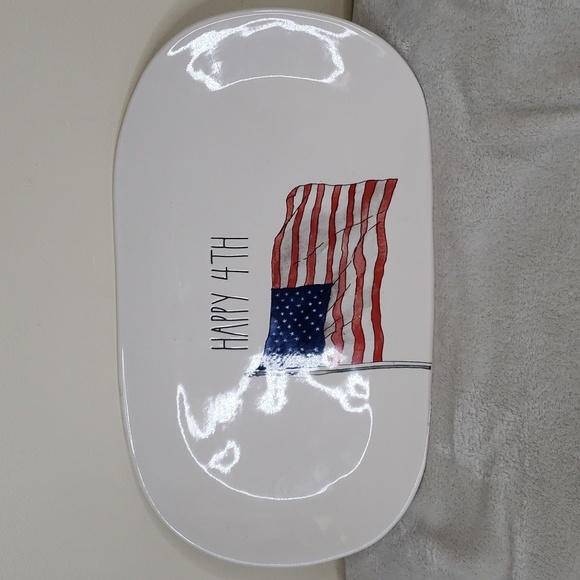 Rae Dunn Holiday Rae Dunn 4th Of July Us Flag Logo Large Ceramic 5 34 Serving Platter Poshmark